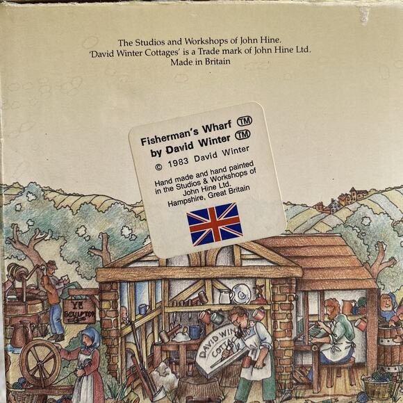 David Winter Cottages Fisherman’s Wharf 1983 Figurine Hand Painted With Box - Picture 8 of 8